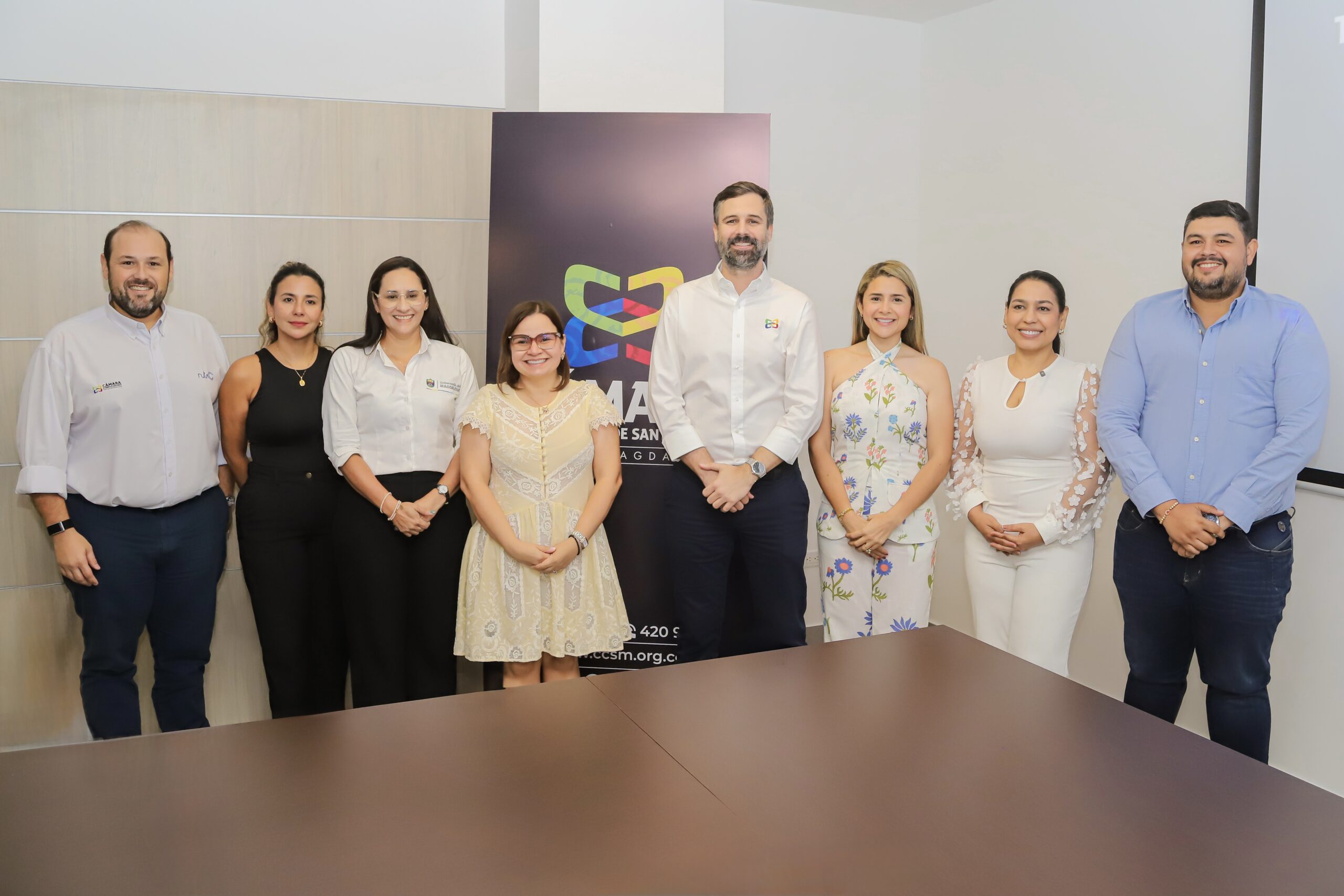 Cámara de Comercio y Gobernación del Magdalena impulsan Spark Innovation para formar a 1.800 jóvenes en innovación